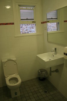 Zing Backpackers - Taree Accommodation 11