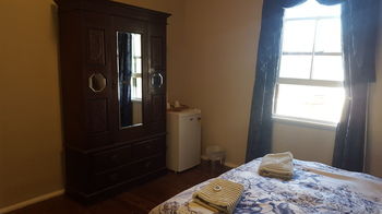 Wisemans Inn Hotel - Taree Accommodation 24