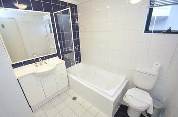 Darlinghurst 411 Pop Furnished Apartment - Taree Accommodation 3