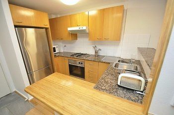 Darlinghurst 411 Pop Furnished Apartment - Taree Accommodation 8