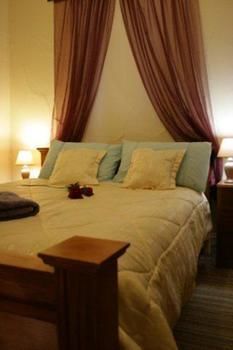 A Settler's Cottage - Taree Accommodation 1