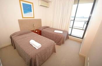 Homebush 122 Ben Furnished Apartment - Taree Accommodation 2