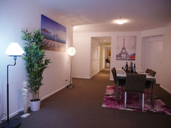 Anchor On Paramount - Taree Accommodation 12