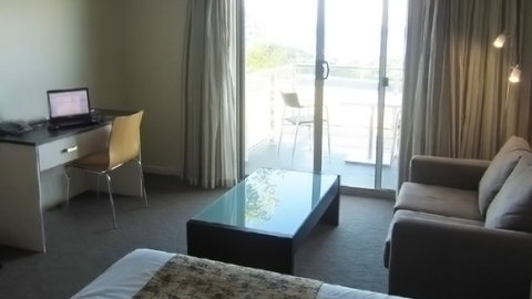 BEST WESTERN Beachfront At Bicheno - Taree Accommodation 1