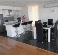 Tuckers Rocks Cottage - Taree Accommodation