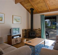 Surf Coast Cabins in Aireys Inlet - Taree Accommodation