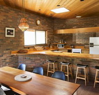 The Eagles Nest - Taree Accommodation