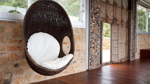 Feathertop Chateau - Taree Accommodation 1