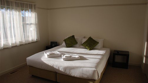 Wendouree VIC Taree Accommodation
