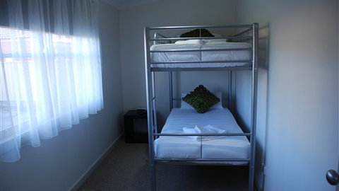 Ballarat Cottage On Park - Taree Accommodation 5