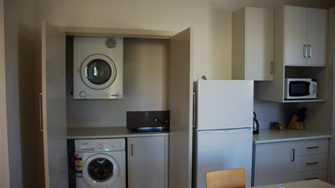 Ballarat Cottage On Park - Taree Accommodation 4