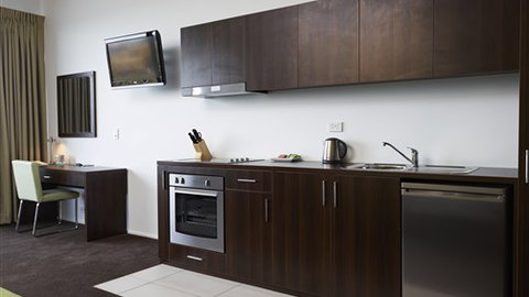 Mercure Melbourne Caroline Springs - Taree Accommodation 1