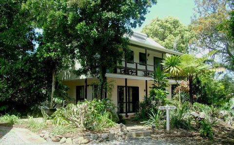 Aataren Norfolk Island Villas - Taree Accommodation 1