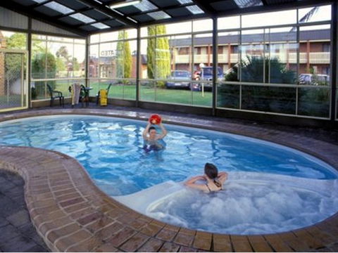 Arkana Motor Inn & Terrace Apartments - Taree Accommodation 0
