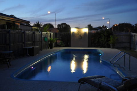 Bluewater Harbour Motel - Bowen - Taree Accommodation 0