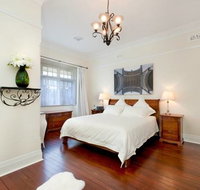 Petite Chalet - Taree Accommodation