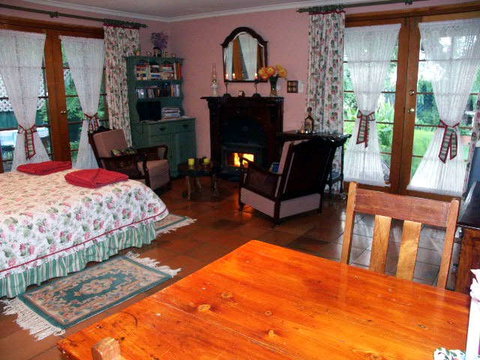 Gawler Churchhill Mews Bed & Breakfast - Taree Accommodation 0