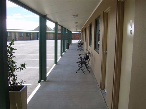 Bakehouse Motel Goulburn - Taree Accommodation 2