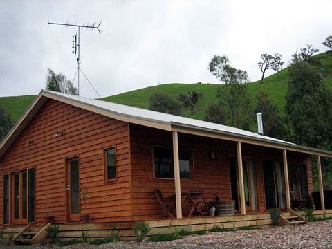 Strath Valley View B And B - Taree Accommodation 1