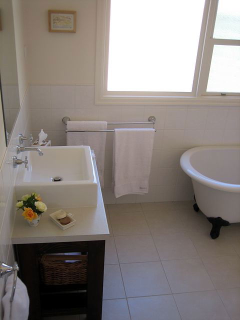 Strath Valley View B And B - Taree Accommodation 3