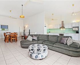 Beach View Holiday Villa - Taree Accommodation 2