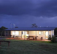 Childers Eco-lodge - Taree Accommodation