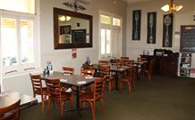 Neath Hotel - Neath - Taree Accommodation 1