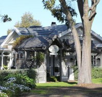 Holmwood Guest House - Taree Accommodation