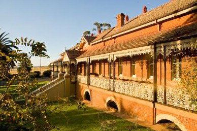 Wellington NSW Taree Accommodation