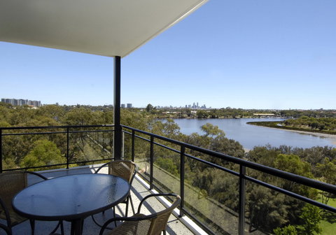 Assured Ascot Quays Apartment Hotel - Taree Accommodation 0