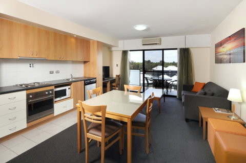 Assured Ascot Quays Apartment Hotel - Taree Accommodation 2