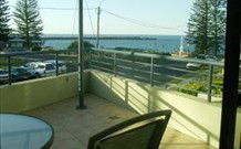 Yamba Beach Motel - Yamba - Taree Accommodation 0