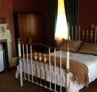 Mercedes House - Taree Accommodation