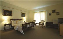 Yarrahapinni Homestead - Taree Accommodation 0