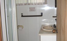Eco Huts - Jervis Bay Getaways - Taree Accommodation 5