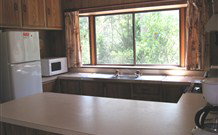 Eco Huts - Jervis Bay Getaways - Taree Accommodation 4
