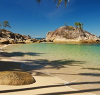 Bedarra Beach House - Taree Accommodation
