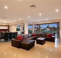 Xanadu Waterfront Elite Holiday Home - Taree Accommodation