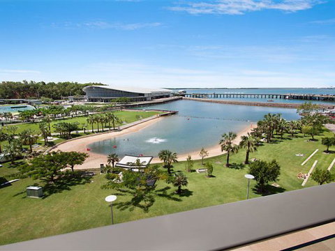Akuna Waterfront - Taree Accommodation 2