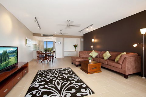 Akuna Waterfront - Taree Accommodation 8