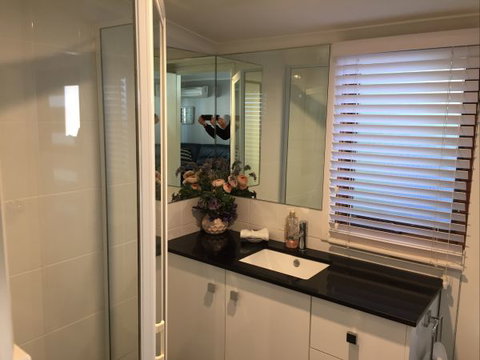 Apartments On-The-Park: The Studio - Taree Accommodation 12
