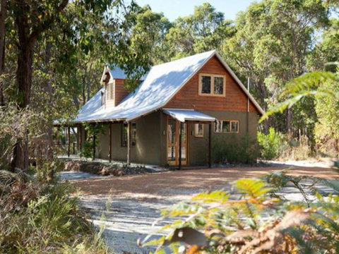 Wrens Nest - Taree Accommodation 0