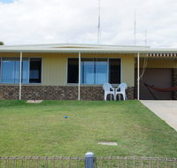 Family Tides - Taree Accommodation