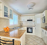 Aqua Leaf Apartment
