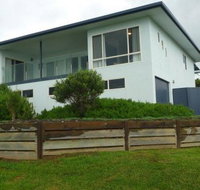 Somersea House - Taree Accommodation