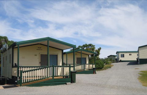Elliston Waterloo Bay Tourist Park - Taree Accommodation 4