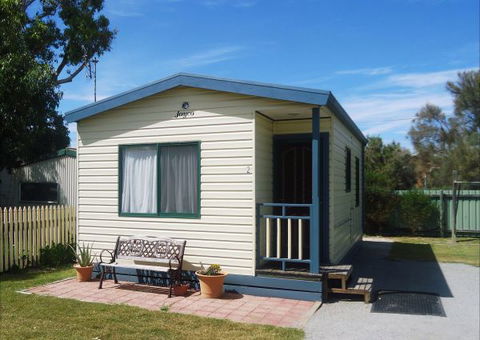 Elliston Waterloo Bay Tourist Park - Taree Accommodation 8