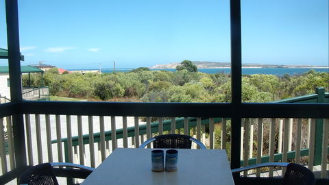 Elliston Waterloo Bay Tourist Park - Taree Accommodation 10