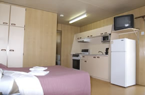 BIG4 Mildura Golden River Holiday Resort - Taree Accommodation 5