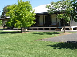 Lovedale Country Lodge - Taree Accommodation 1